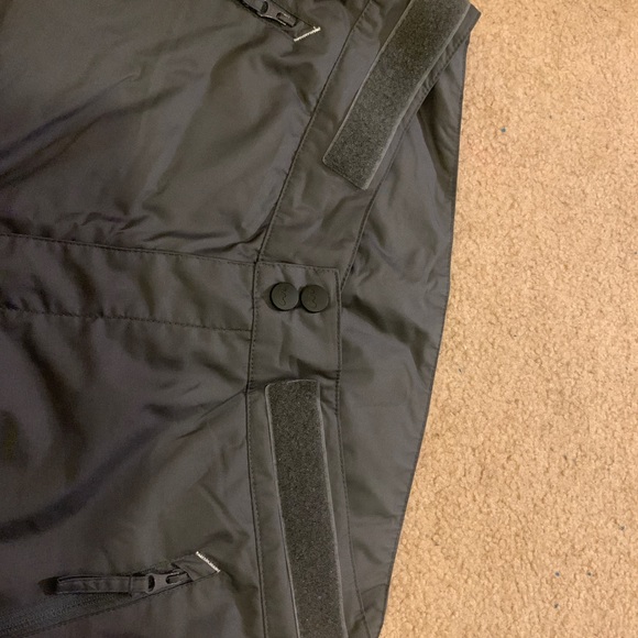 💙🤍Water resistance/water proof ski pants - Picture 10 of 12